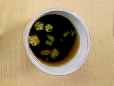 めかぶとオクラのすまし汁