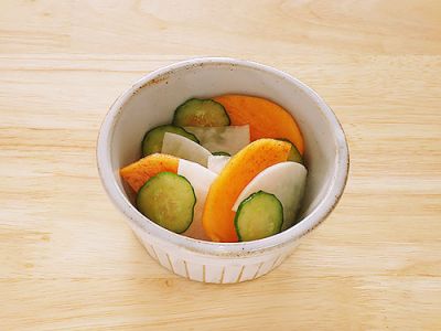 柿とだいこんのマリネサラダ