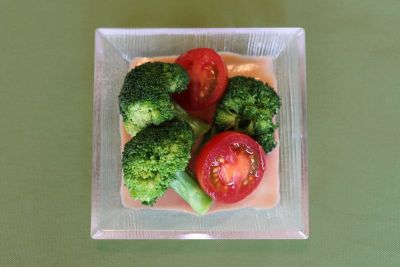 ブロッコリーとトマトのサラダ