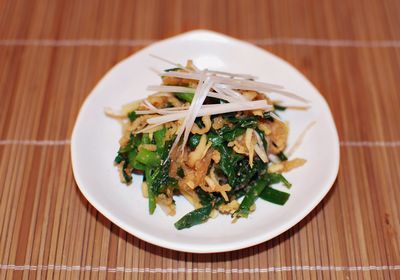 切り干し大根とニラのごま酢和え
