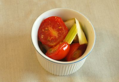 セロリとミニトマトのピクルス