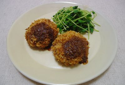牛肉と野菜の焼きメンチ