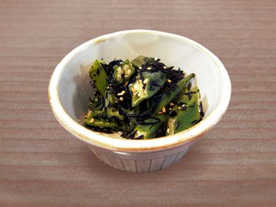 オクラとひじきのごま酢和え
