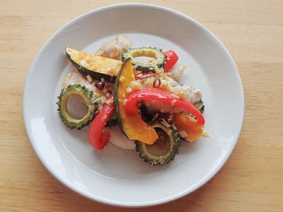 鶏肉とゴーヤの南蛮漬け　　