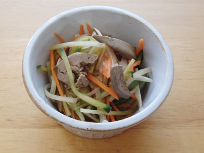 レバーと野菜のソース漬け　