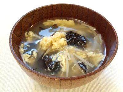 きのこと卵の中華スープ