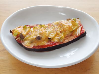 なすのボードピザ