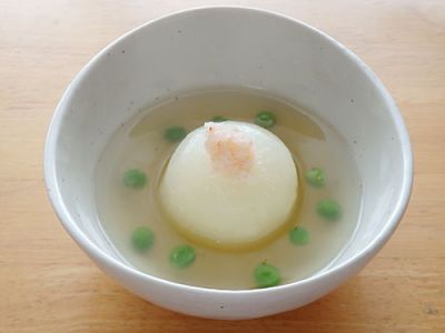 かぶの丸ごとコンソメスープ 