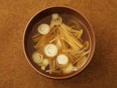 えのき茸としいたけのすまし汁