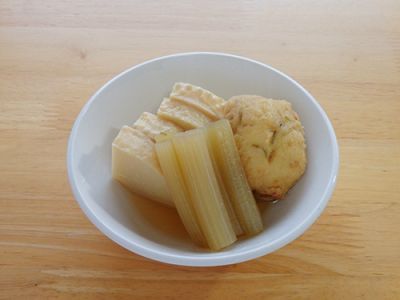 たけのことセロリの炊き合わせ