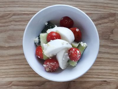 ゆずが香るカッテージチーズ和えサラダ