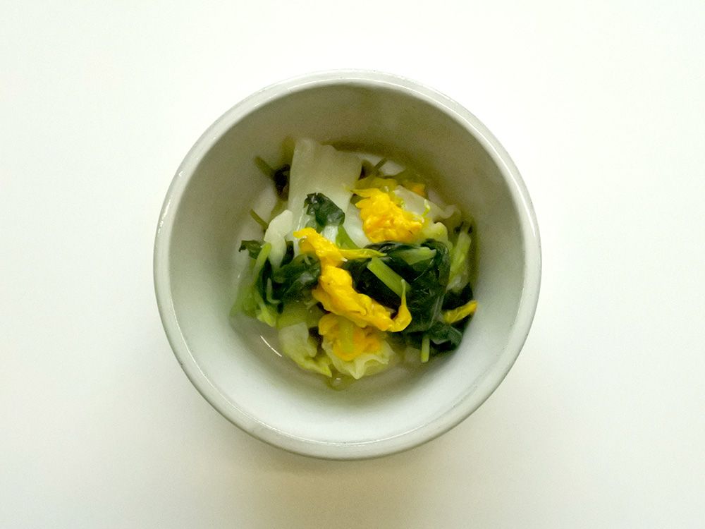 菊の花のお浸し