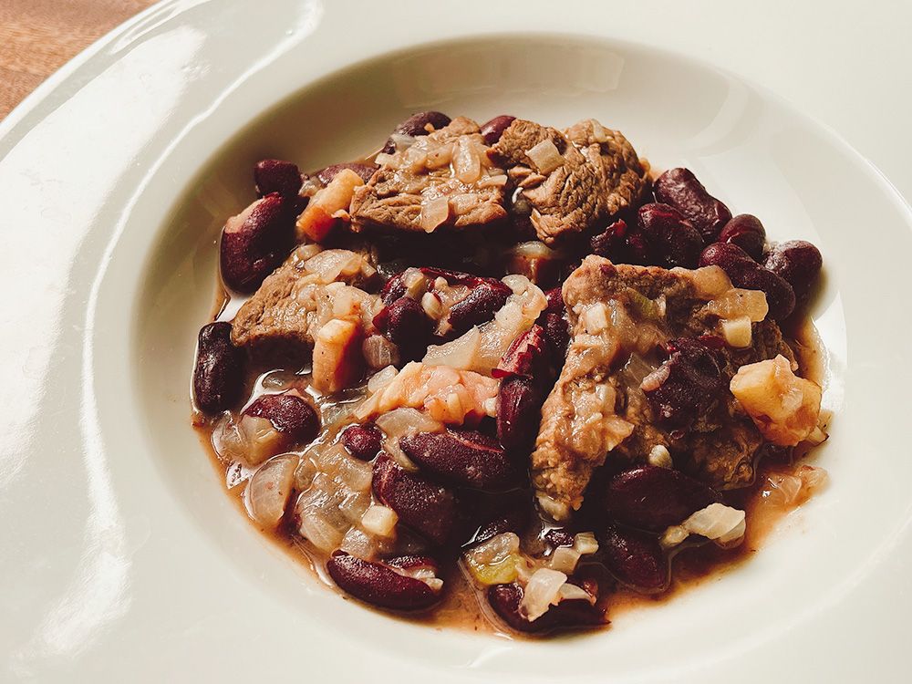 牛肉と豆の煮込み