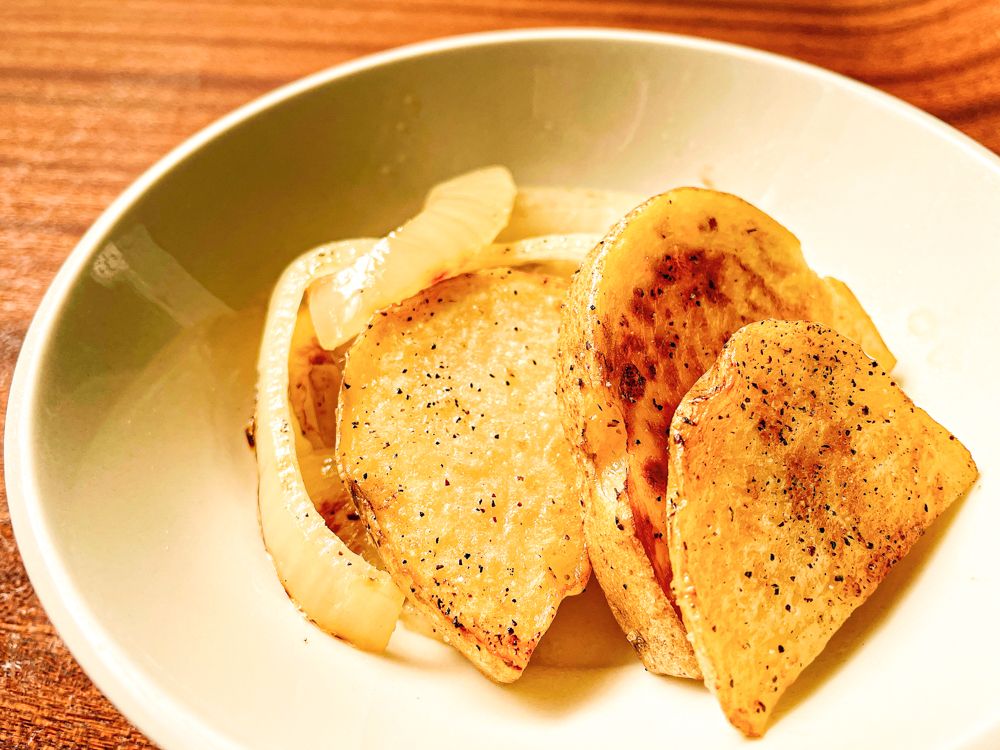 新じゃがいもと新たまねぎのソテー