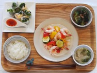 えびのエスニックグリル定食