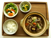 山形風牛肉の芋煮定食