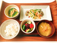 さば缶で南蛮漬け定食