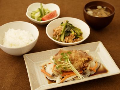 チキンのオリーブオイル焼き定食