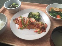 鮭のピザ焼き定食