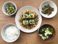 和風きのこの揚げ出し豆腐定食